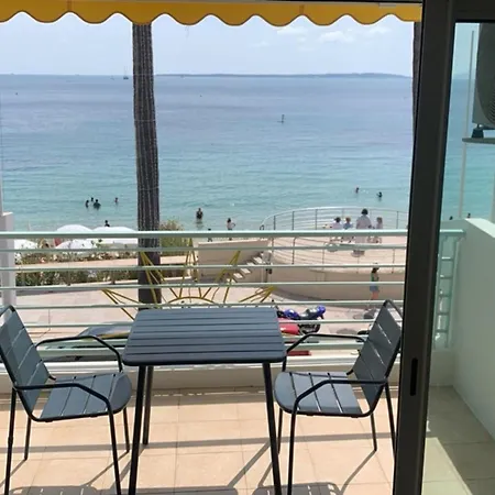 Comfortable With Sea View アンティーブ