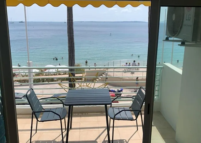 Comfortable With Sea View Antibes